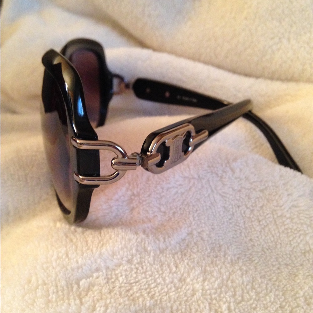 Celine Oversized Rounded Square Sunglasses. - Picture 4 of 8
